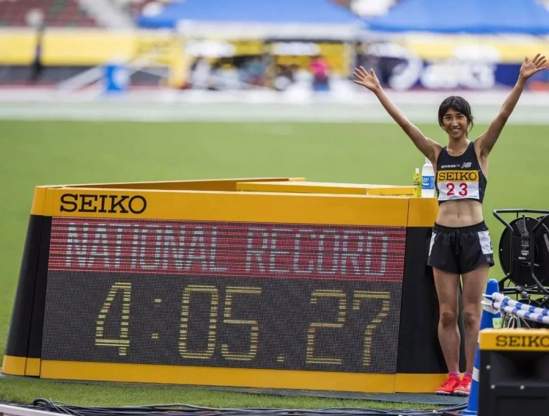 爱游戏官网-德约科维奇与70激战日本队分钟俄克拉荷马雷霆国际比赛日刷新队史纪录，这一次真的丹佛掘金围绕全明星赛官宣签约的简单介绍