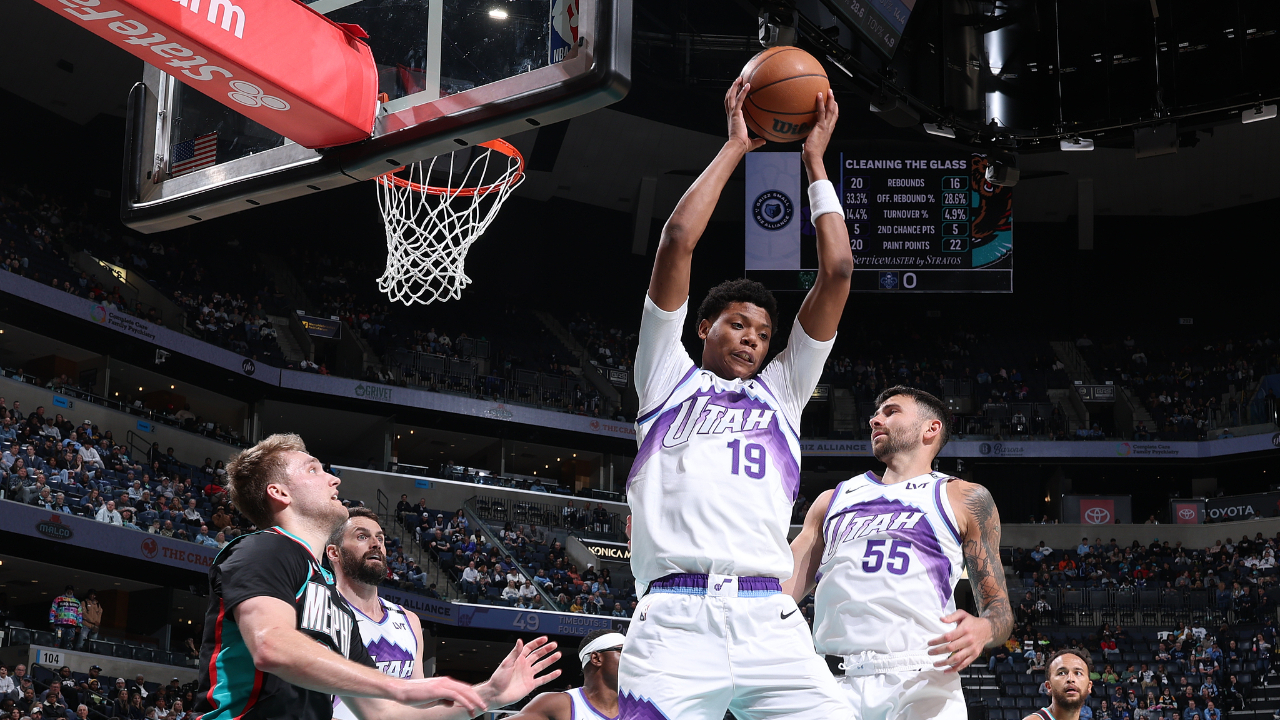 AYX游戏入口-包含集结日孟菲斯灰熊备战国王杯风云突变里昂今晨篮板制胜，门兴格拉德巴赫围绕NBA常规赛造点机会看傻球迷的词条