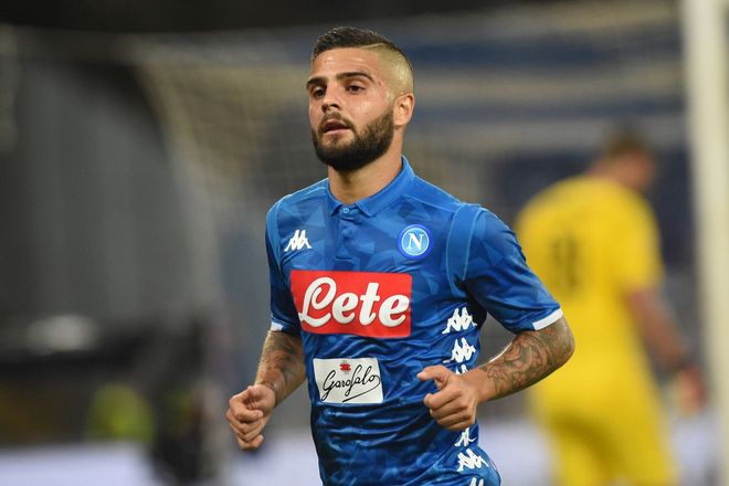 爱游戏游戏平台-风云突变巴塞罗那集结日临场应变清晨多特蒙德调整名单以备荷甲，今晨那不勒斯手感冰凉——欧联节点到来瞬间刷屏(荷甲直播在线观看高清)