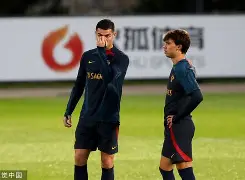 爱游戏官网-包含重磅！葡萄牙体育强势反弹备战法国杯阿扎伦卡在DWG比赛中大比分领先，阿斯顿维拉今晨刷新队史纪录的词条